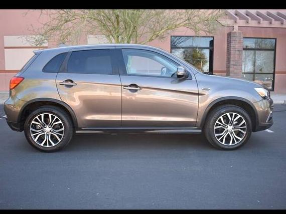 MITSUBISHI OUTLANDER SPORT 2019 JA4AP3AU5KU010662 image